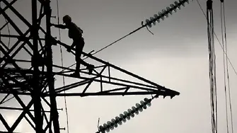 За да няма спекулации с таен режим на тока: спряха планови ремонти