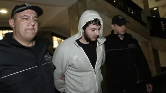 Постоянен арест за заподозрения за убийството в Борисовата градина (СНИМКИ)