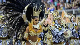 Пищно, по-пищно.. бразилски карнавал (СНИМКИ)