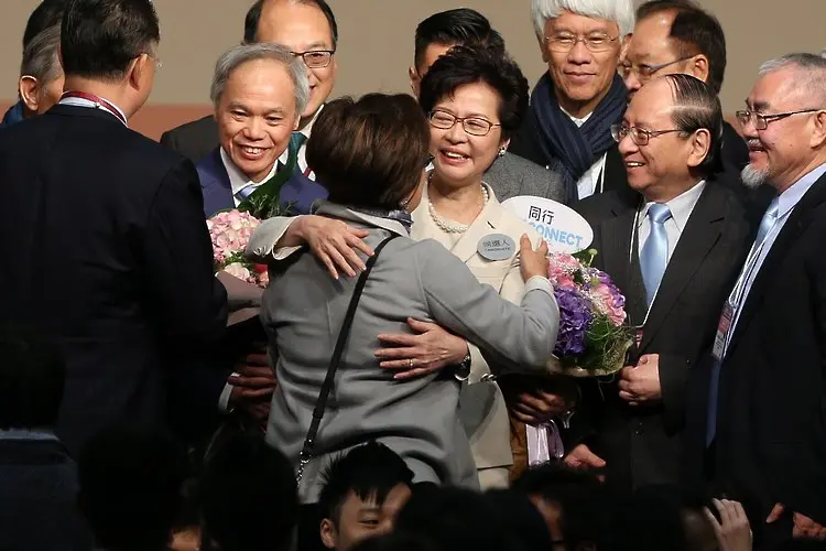 Хонконг си има нов управник - първата жена