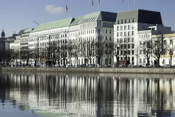 Тръмп не може да си намери хотел в Хамбург