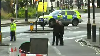 Терор в Лондон - застреляха нападател, намушкал полицай пред парламента (НА ЖИВО)