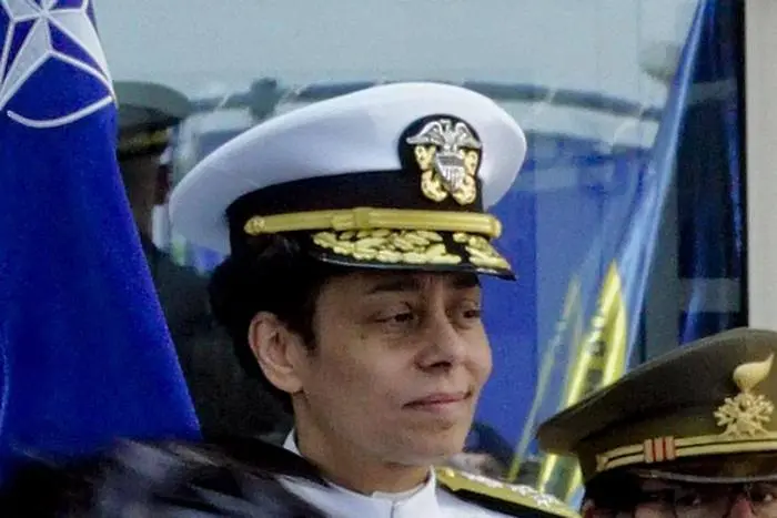Жена адмирал от САЩ се изправя срещу морската мощ на Путин