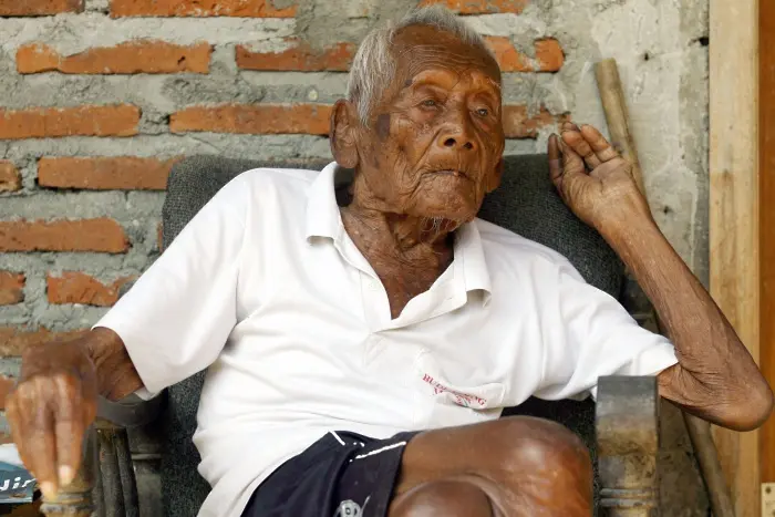 Почина индонезиецът, смятан за най-възрастния човек на света