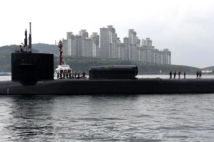 САЩ пратиха ядрена подводница в Южна Корея