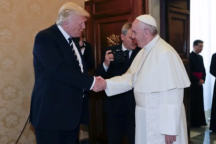 Тръмп и Франциск - когато двама опоненти се срещнат