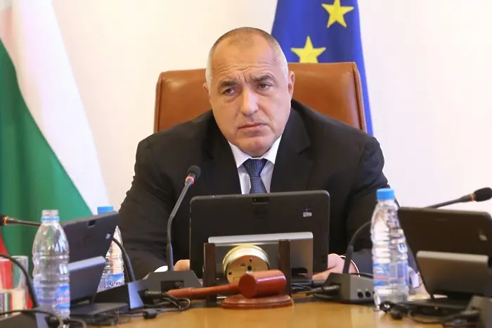 Президентът: България стои редом с Великобритания в борбата с тероризма