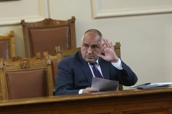 Борисов на контрол в НС - последно се яви преди година