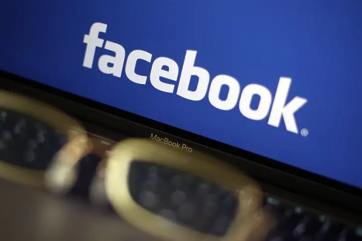 Фейсбук въвежда лицевото разпознаване и в Европа