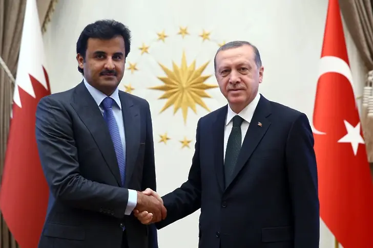 Ердоган изпраща турски военни в Катар