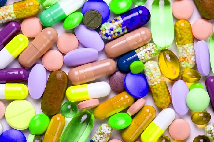 КРИБ: Държавата да наказва нелегалната търговия с лекарства, но и да стимулира легалния бизнес