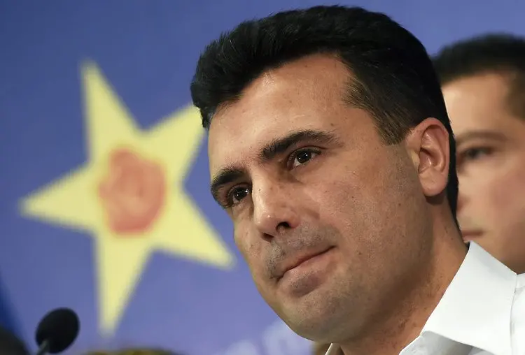 Зоран Заев: Невъзможно е Македония да влезе в НАТО с името БЮРМ