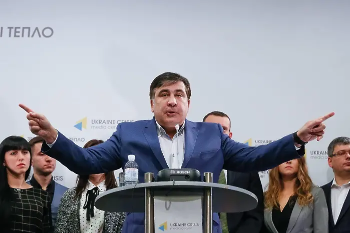 Украйна блокира влак, не пуска Саакашвили обратно