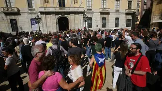 Бъдещето на Испания - нова конституция и adiós* на Пучдемон и Рахой