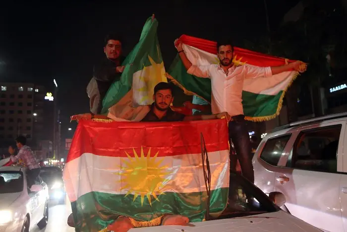 Кюрдите: 90% 
