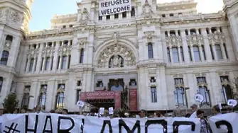 Масови протести в Испания: „Разговаряме ли?“