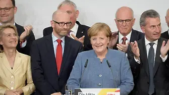 Меркел: Ще се борим срещу нелегалната имиграция