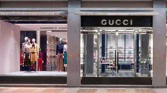 Gucci изхвърля от колекциите си животинските кожи