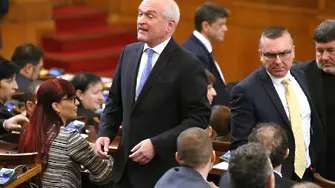 Главчев остава депутат, ще се занимава с бюджет и външна политика