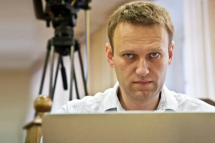 Навални може да се кандидатира за президент. Ама след 2028 г.