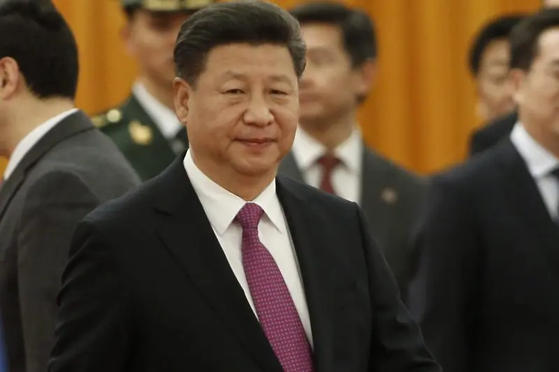 Китай обеща да не затваря изцяло вратите за глобалния интернет