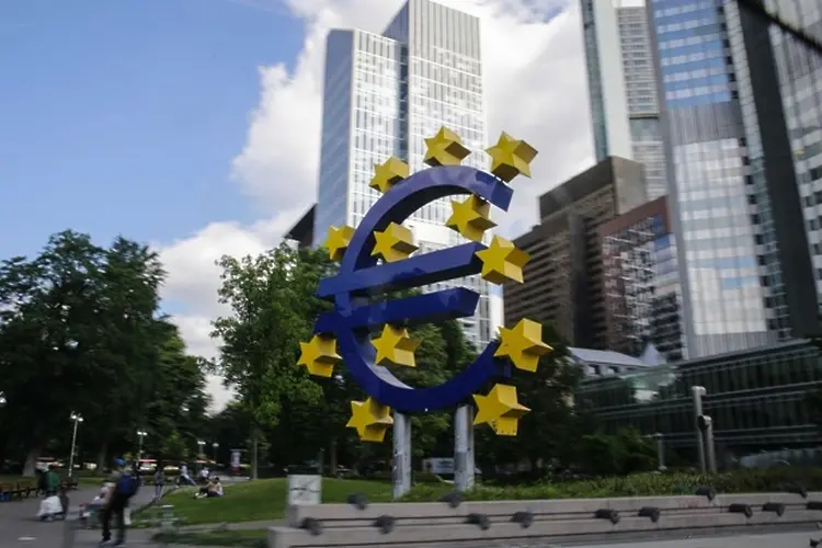 Готви ли се Европа да регулира биткойна?