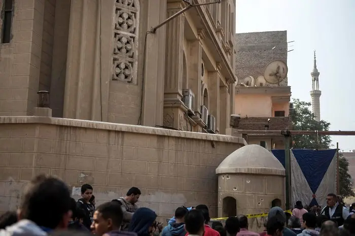 Нападател разстреля 7 души пред църква в Египет