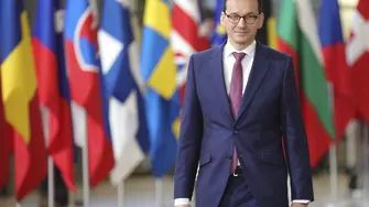 Под натиск от ЕС и протести: петима уволнени министри в Полша