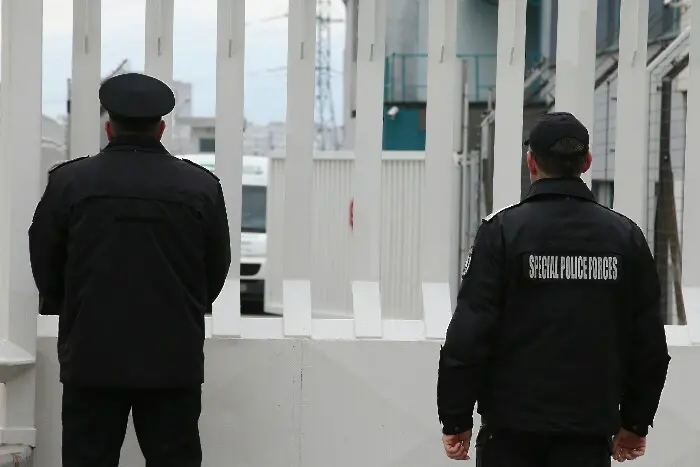 МВР може да сложи цивилни полицаи за охрана на председателството
