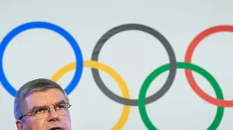 Шефът на МОК препоръча на ФИФА да разследва руски допинг във футбола