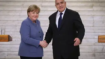 Меркел подкрепи Борисов за среща ЕС-Турция - може би във Варна
