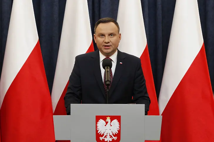 Президентът на Полша ще подпише спорния закон за Холокоста