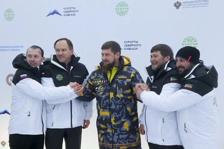 На ски в Чечения? Как там си направиха зимен курорт с парите на Москва