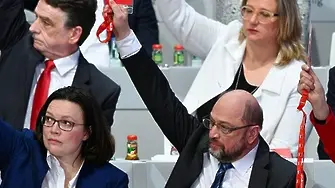 Германия пое към широка коалиция, изходът неизвестен
