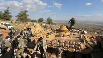 Съюзници на Асад влязоха в Африн в помощ на кюрдите