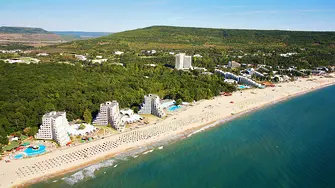 Кабинетът търси концесионери за три плажа във Варна