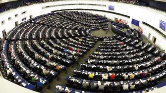 Европарламентът одобри прекратяването на мониторинга над България