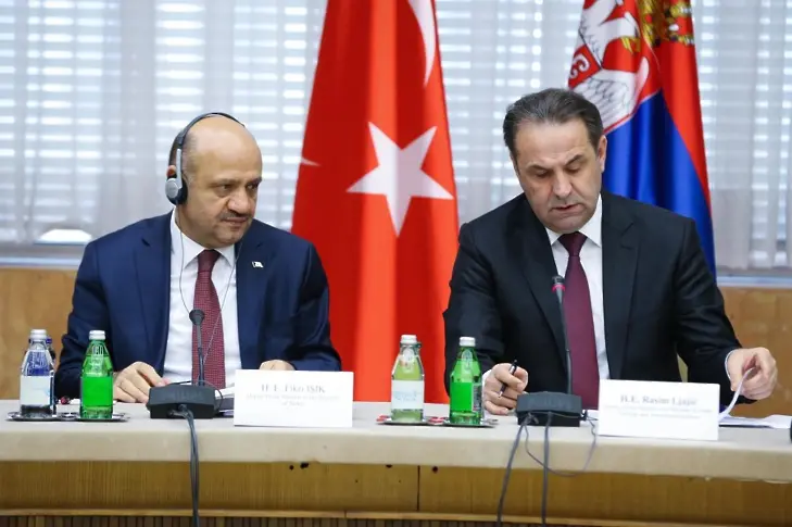 Сърбия преговаря за $400 млн. заем от Турция