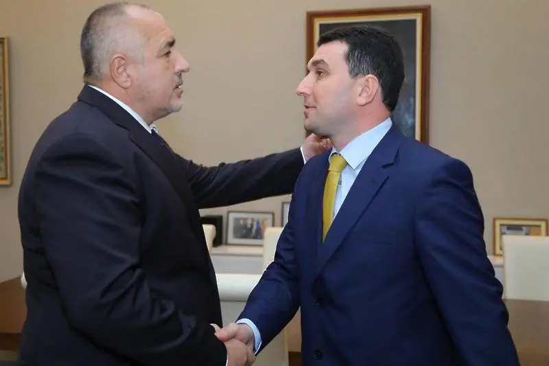 Кмет благодари на Борисов, че няма да се дупчи за газ в Добруджа