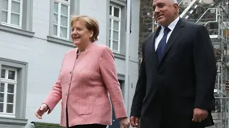 Борисов с Макрон и Меркел в Аахен (СНИМКИ)