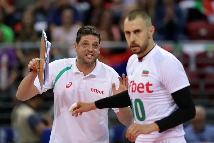 Драматична загуба в пет гейма за волейболистите срещу Сърбия