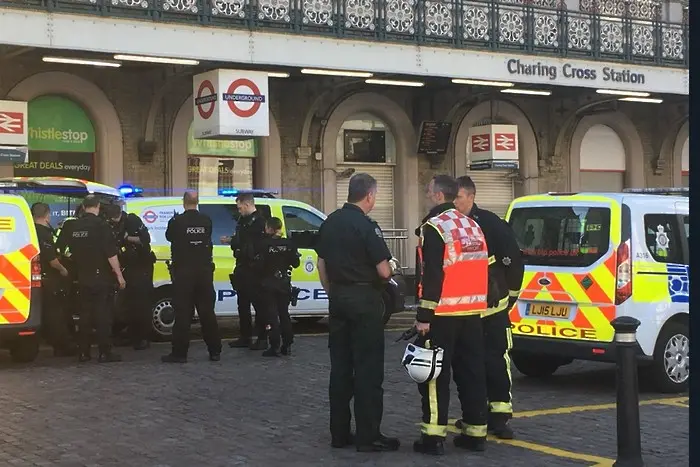 Мъж обяви, че занесъл бомба на лондонска гара