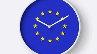 ЕС пита гражданите дали искат да бъде премахнато лятното часово време