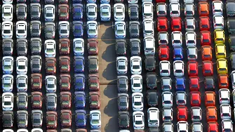 САЩ може да загубят $14 млрд. от митата върху коли от ЕС 