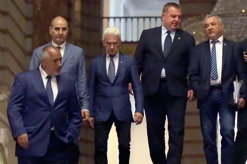 Борисов припозна магистралите и бюджета, но не и народа