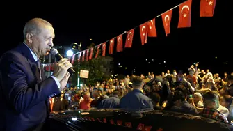 Турската лира продължава да се срива