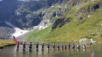 Глоби за организаторите на хорото на Седемте рилски езера