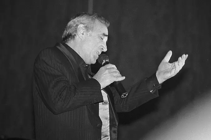 Почина иконата на френския шансон Шарл Азнавур