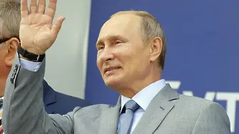 “Тагесанцайгер”: Путин на власт до дупка