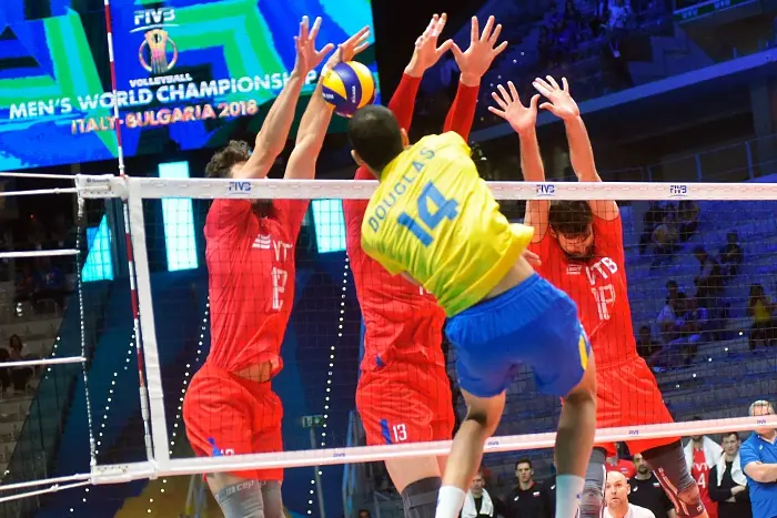 Бразилия обърна Русия на Световното по волейбол